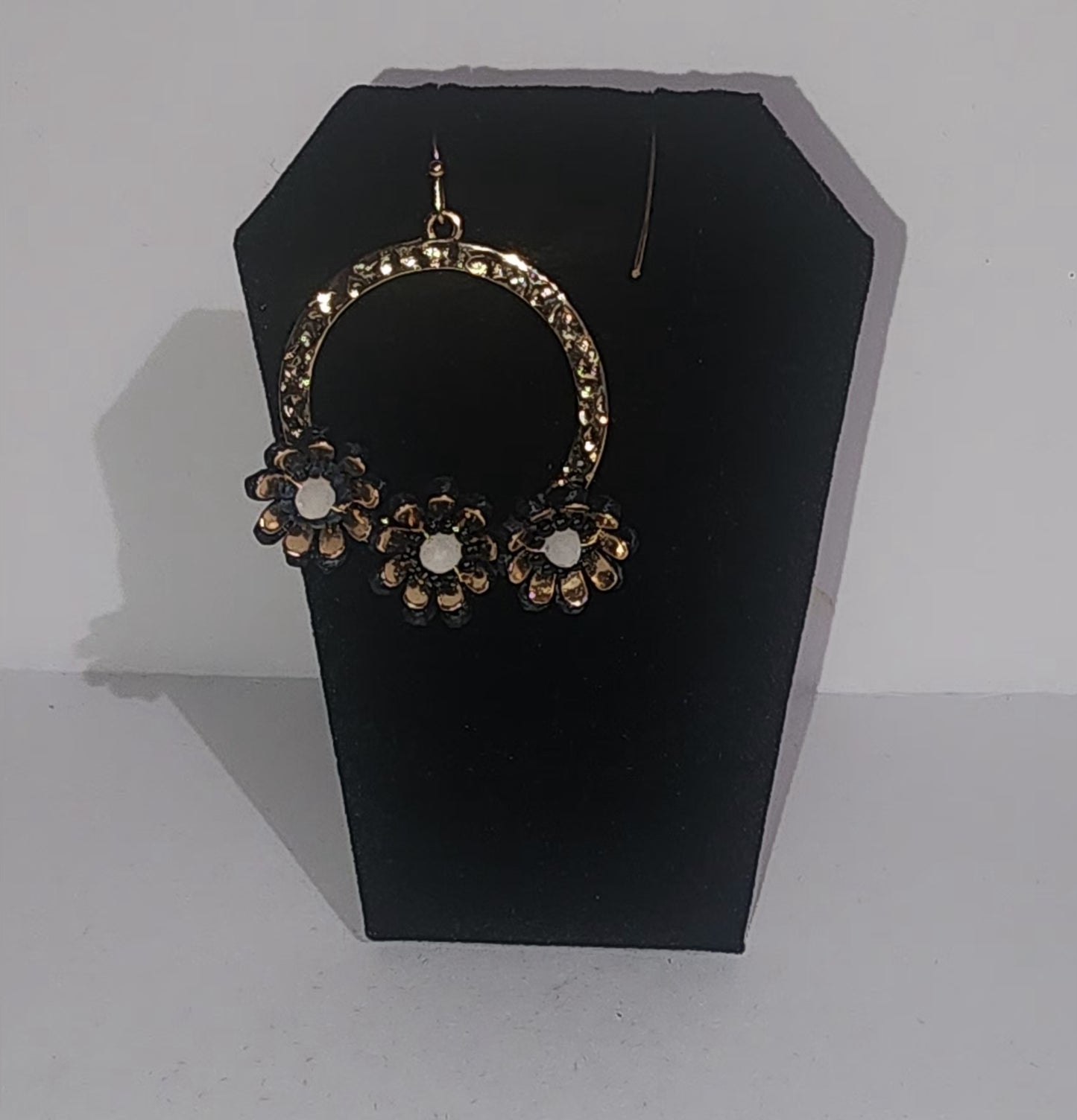 3's Company Flower Earrings