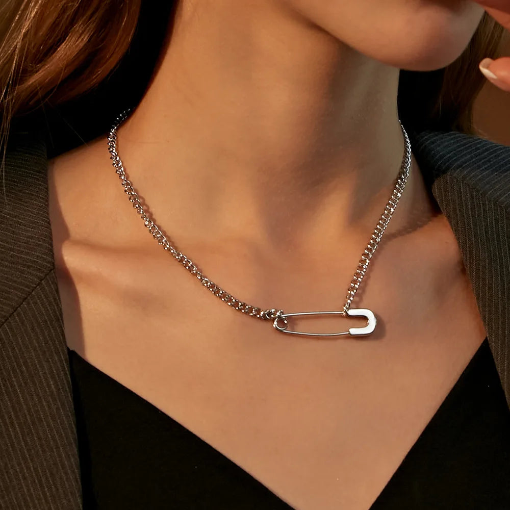 Unpin Me Necklace