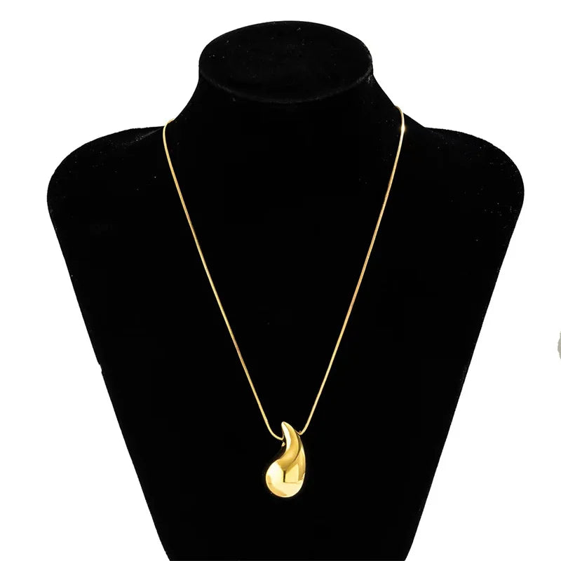 Waterdrop Necklace