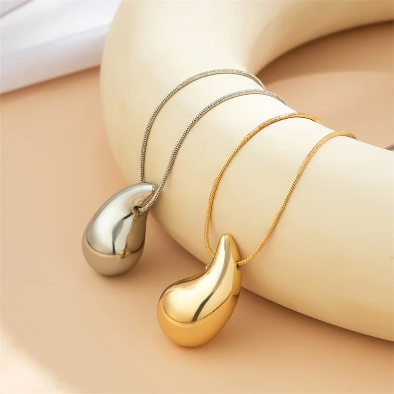 Waterdrop Necklace