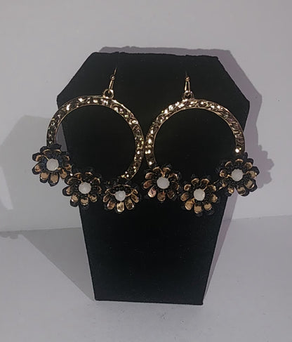 3's Company Flower Earrings
