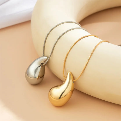 Waterdrop Necklace