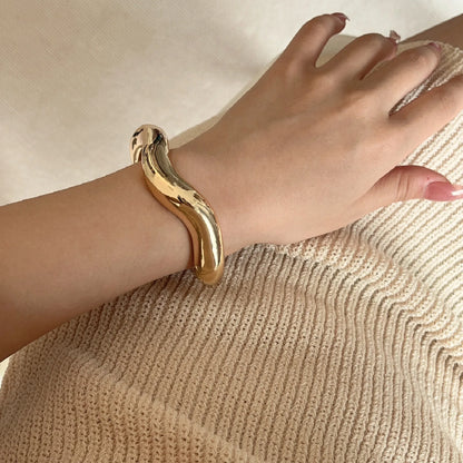 Date Me Bangle